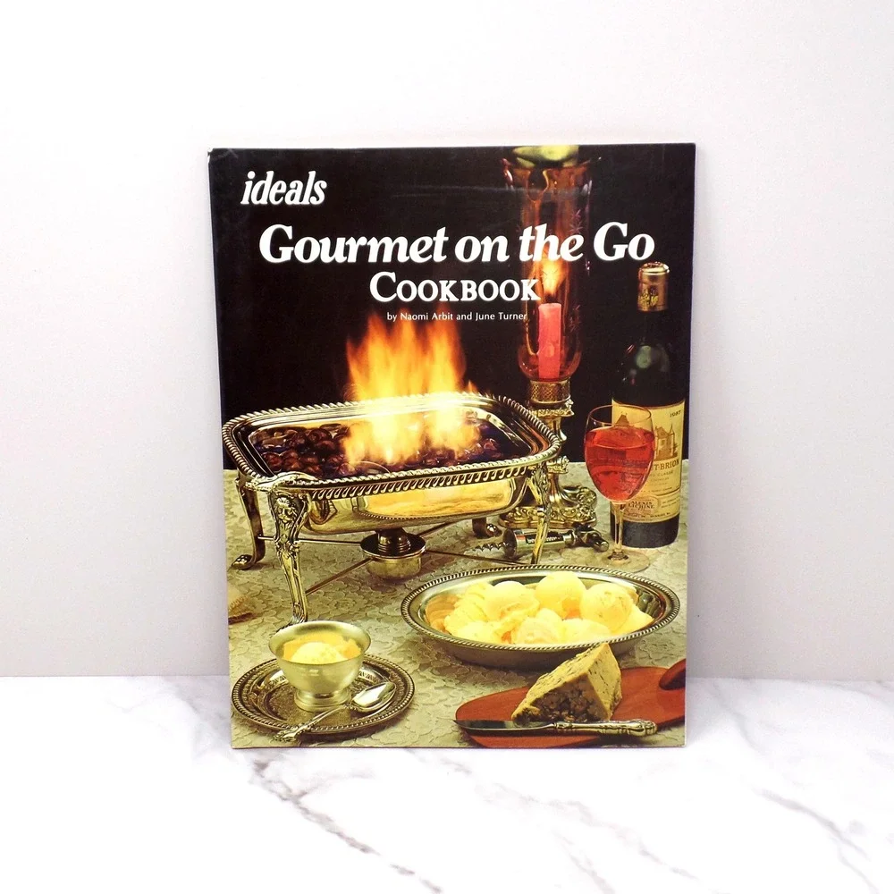 Vintage Cookbook, Gourmet on the Go (1974)